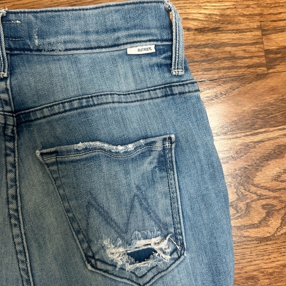 MOTHER High Rise Swooner Ankle Fray Wash: Losing Control (pre-owned) - Picture 6 of 6